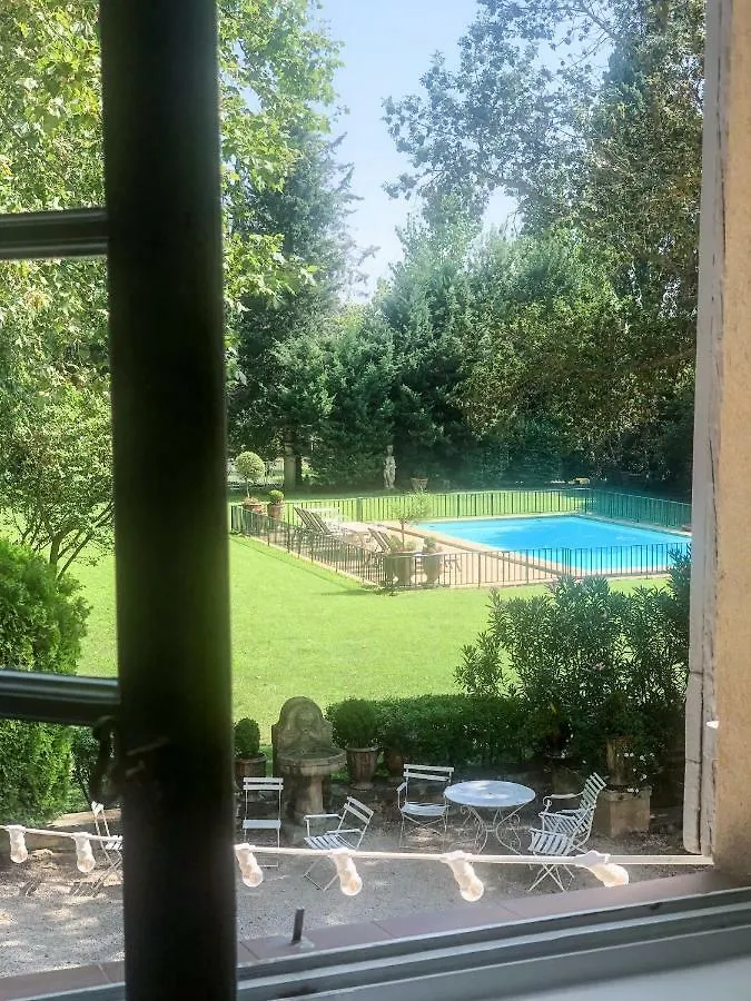 Chateau De Saint-Girons - Luxury Guest House In Provence Aix-en-Provence 0*,  Frankrijk
